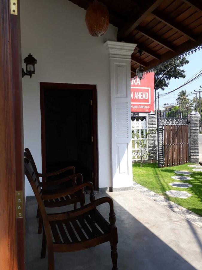 Best Inn Villa Mirissa Bagian luar foto